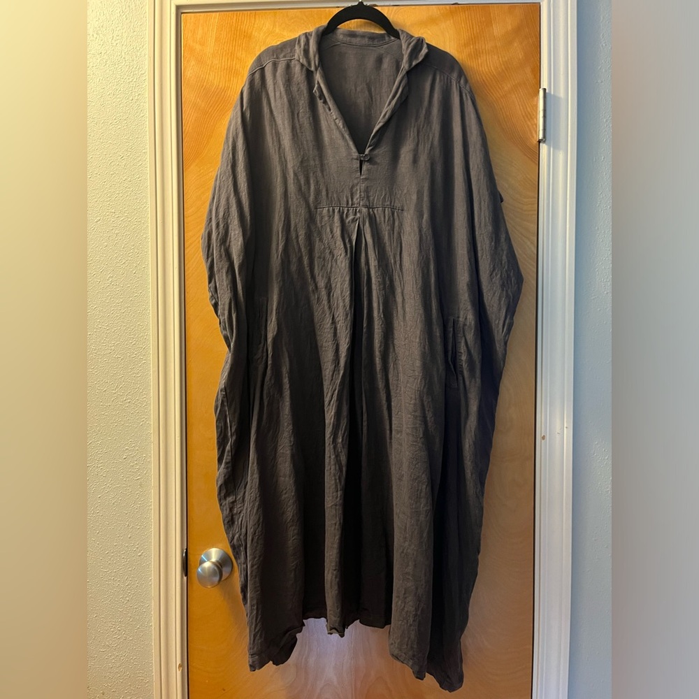 Black crane kite dress in charcoal linen. No size tag. Possible sample!